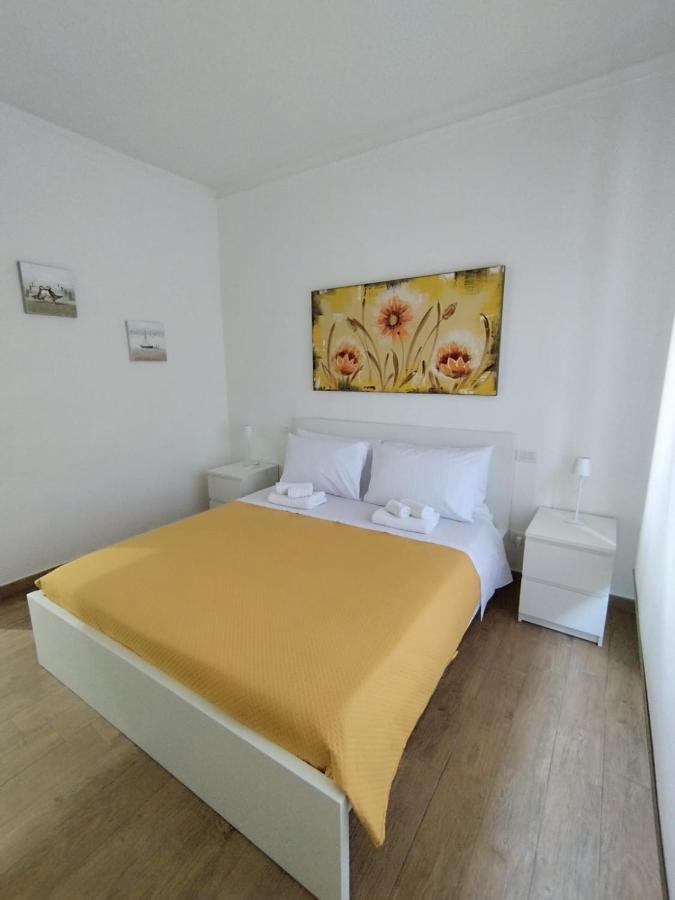 Lela'S Room Bari Exterior photo